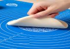 Non-Stick Silicone Dough Rolling Mat Sheet, Kneading Rolling Baking Pad with Measurement Scale Pastry Baking Mat Tool